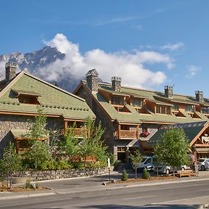 Fox Hotel And Suites